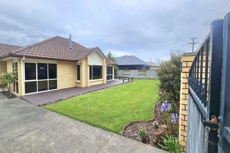 Photo of property in 44 Phillips Street, Sanson, 4817