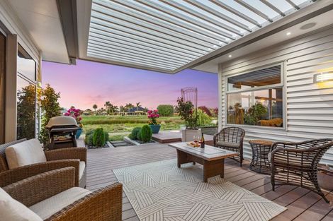 Photo of property in 56 Cassinia Close, Papamoa Beach, Papamoa, 3118