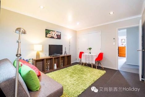 Photo of property in 58 Maxwelton Drive, Mairangi Bay, Auckland, 0630