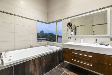 Photo of property in 86 Goodland Drive, Dairy Flat, Albany, 0792