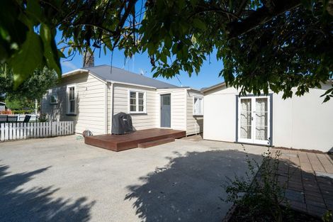 Photo of property in 18 Clare Street, Cambridge, 3434