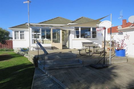 Photo of property in 55 Winchester Street, Levin, 5510