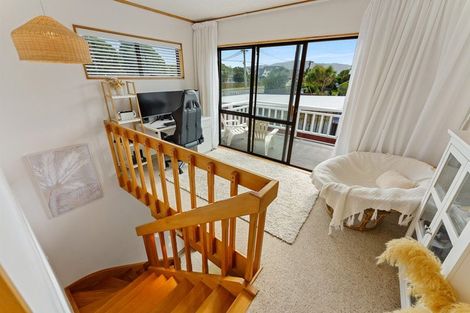 Photo of property in 7 Ngapotiki Street, Paraparaumu Beach, Paraparaumu, 5032