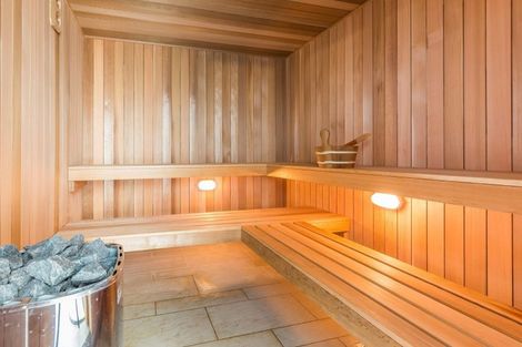 Photo of property in 10 Jubaea Place, Henderson, Auckland, 0610