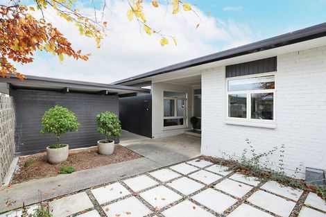 Photo of property in 32 Hillary Street, Winton, 9720