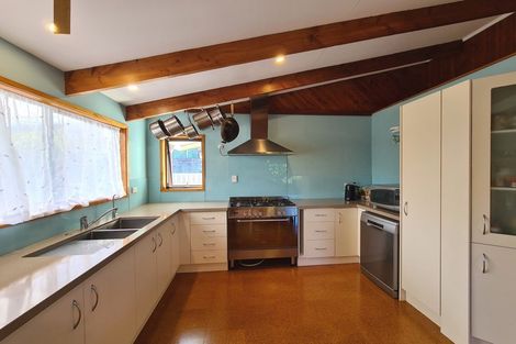 Photo of property in 115 Lillis Lane, Coromandel, 3506