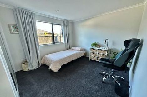 Photo of property in 4 Letitia Street, Burwood, Christchurch, 8083