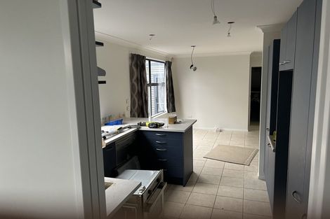 Photo of property in 1 Rutland Road, Mount Wellington, Auckland, 1051