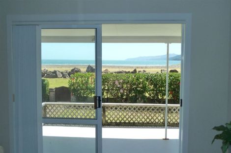 Photo of property in 37 Seaview Avenue, Te Puru, Thames, 3575