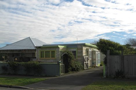 Photo of property in 36 Shackleton Street, New Brighton, Christchurch, 8061