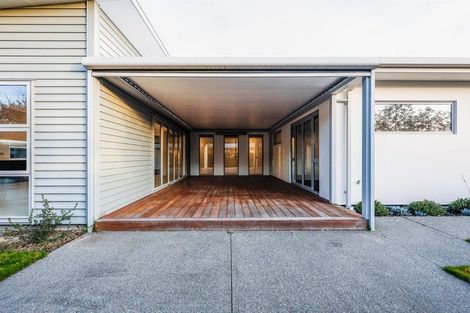 Photo of property in 13 Picadilly Avenue, Casebrook, Christchurch, 8051