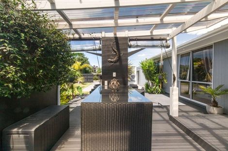 Photo of property in 11a Belray Place, Papamoa Beach, Papamoa, 3118