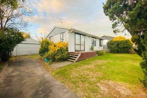 Photo of property in 34 Heathdale Crescent, Papakura, 2110
