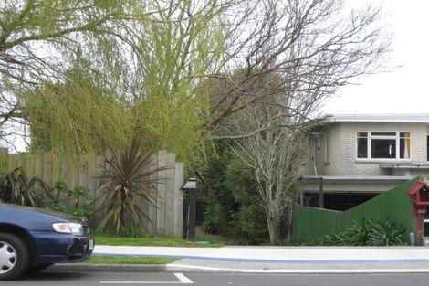 Photo of property in 1150 South Road, Oakura, 4314