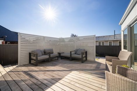 Photo of property in 2/273 Westminster Street, Mairehau, Christchurch, 8013