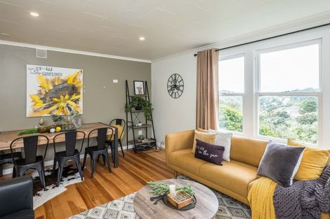 Photo of property in 30 Sidlaw Street, Strathmore Park, Wellington, 6022