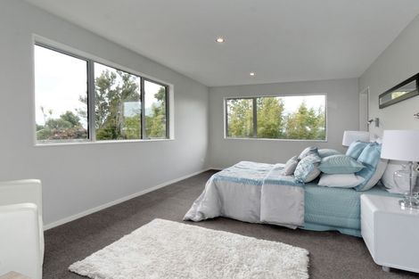 Photo of property in 1/44b Pleasant Road, Glen Eden, Auckland, 0602