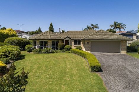 Photo of property in 1 Robinia Place, Ohauiti, Tauranga, 3112