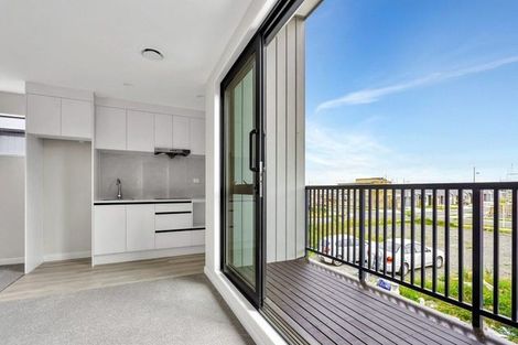 Photo of property in 24a Clayden Shuttleworth Street, Papakura, 2110