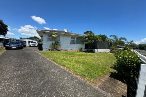 Photo of property in 8 Kea Place, Mangere Bridge, Auckland, 2022