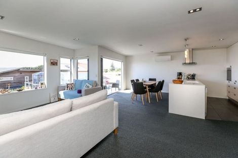 Photo of property in 7 Hobson Street, Normanby, Hawera, 4614