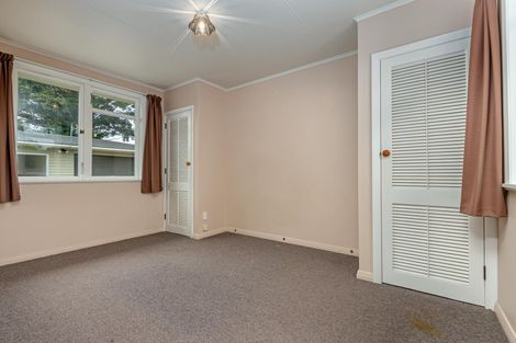Photo of property in 11 Galway Avenue, Hokowhitu, Palmerston North, 4410
