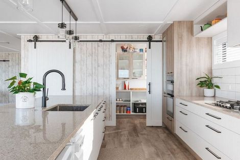 Photo of property in 4 Goldstone Place, Omokoroa, 3114