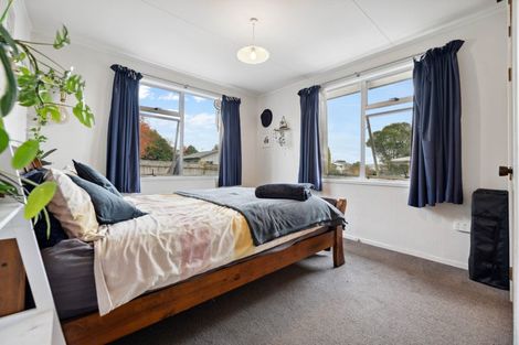 Photo of property in 86 Tamatea Road, Taupo, 3330