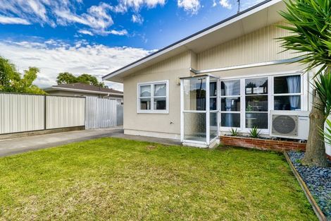 Photo of property in 56 Taradale Road, Marewa, Napier, 4110