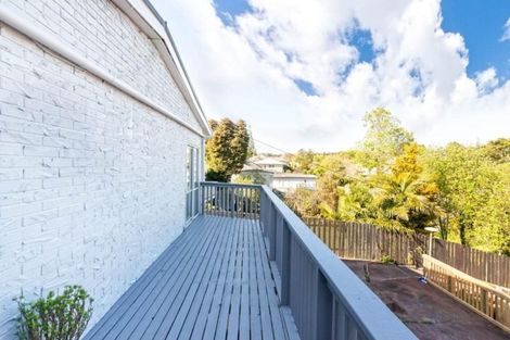 Photo of property in 1 Kamara Road, Glen Eden, Auckland, 0602
