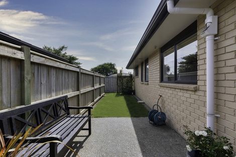 Photo of property in 8 Ian Peter Way, Otaki, 5512