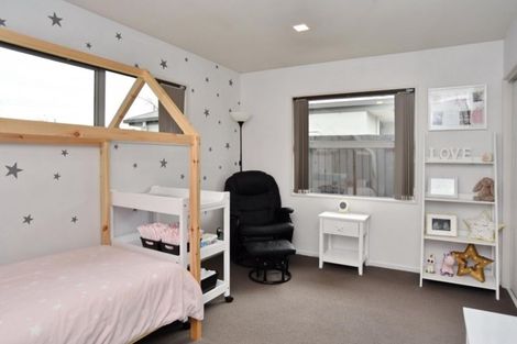 Photo of property in 54 Springwater Avenue, Northwood, Christchurch, 8051