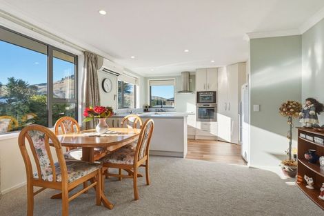 Photo of property in 94 Ronaldsay Street, Palmerston, 9430