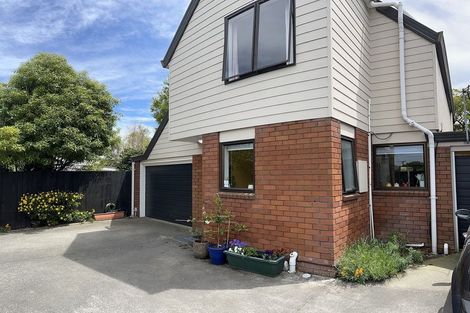 Photo of property in 2/61 Saint Albans Street, St Albans, Christchurch, 8014