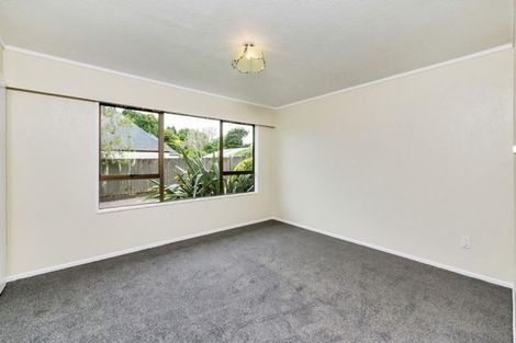 Photo of property in 12 Cemetery Road, Waiuku, 2123