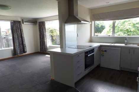 Photo of property in 2/6 James Condon Place, Redwood, Christchurch, 8051