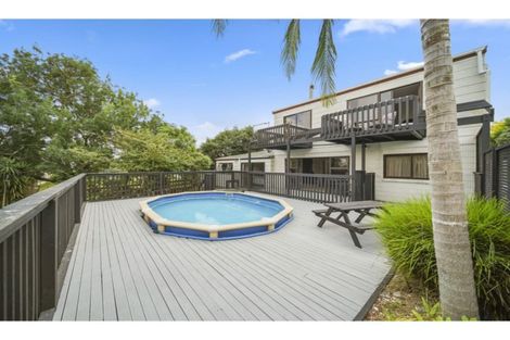 Photo of property in 78 Racecourse Road, Waiuku, 2123