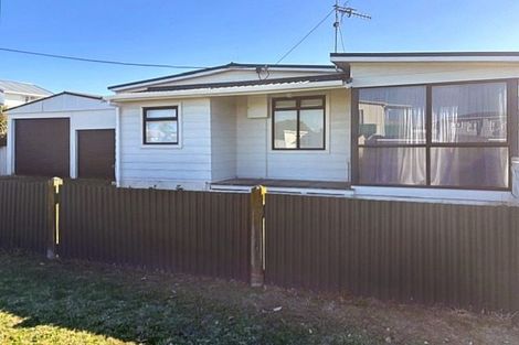 Photo of property in 90 Seabury Avenue, Foxton Beach, Foxton, 4815