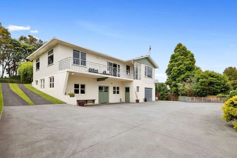 Photo of property in 410 South Road, Omata, New Plymouth, 4374