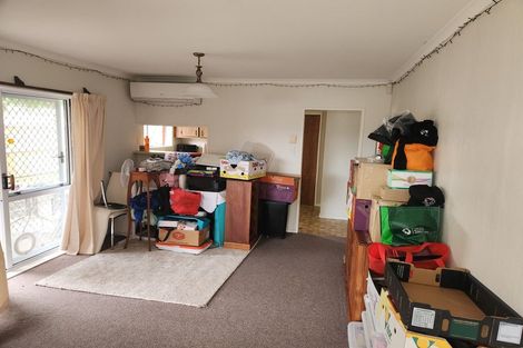 Photo of property in 1 Matai Street, Waikanae, 5036