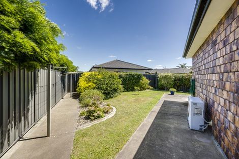 Photo of property in 18 Portland Place, Poraiti, Napier, 4112