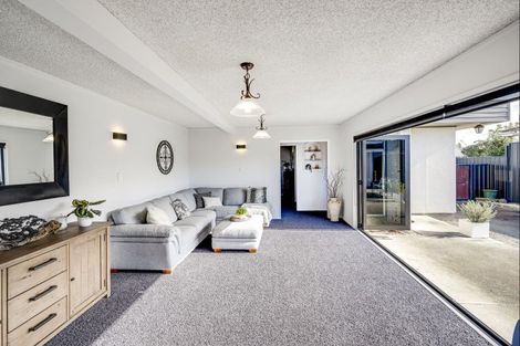 Photo of property in 30 Durham Avenue, Tamatea, Napier, 4112