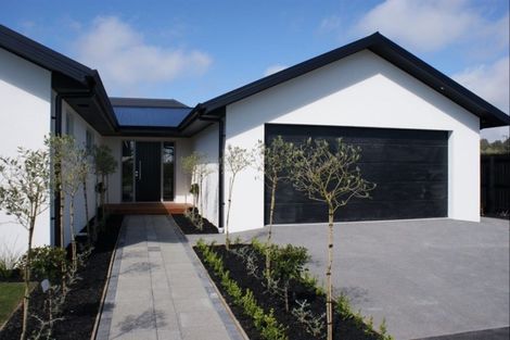 Photo of property in 33 Prestons Park Drive, Marshland, Christchurch, 8083