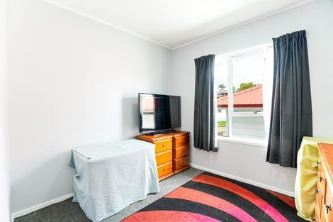 Photo of property in 1/33 Bellringer Road, Massey, Auckland, 0614