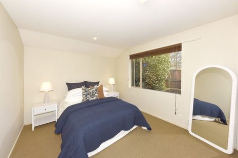 Photo of property in 8 Scarlet Lane, Redwood, Christchurch, 8051