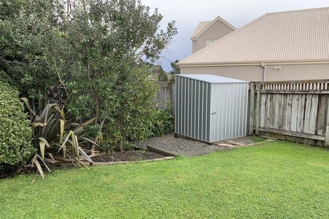 Photo of property in 14 Kilkenny Place, Fitzherbert, Palmerston North, 4410