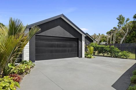 Photo of property in 23 Nadine Stanton Drive, Bell Block, New Plymouth, 4312
