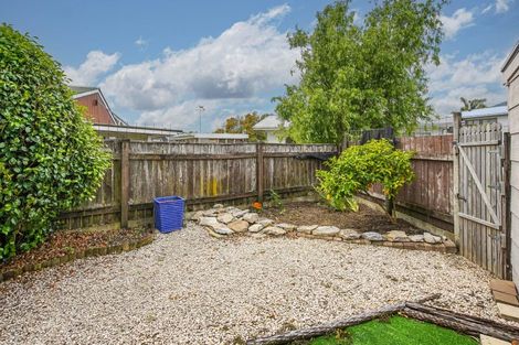 Photo of property in 2/30 Leicester Street, Stoke, Nelson, 7011