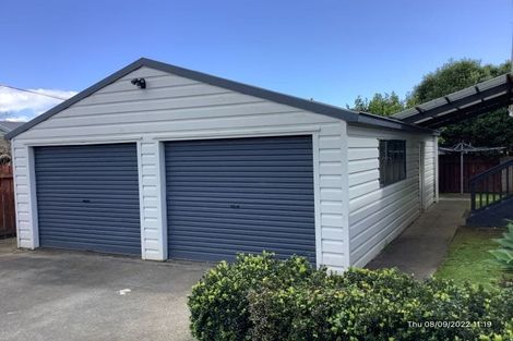Photo of property in 84 Mcrobbie Road, Kingseat, Papakura, 2580