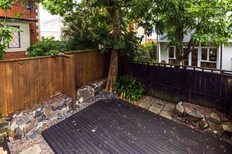 Photo of property in 6k Carlton Gore Road, Grafton, Auckland, 1023